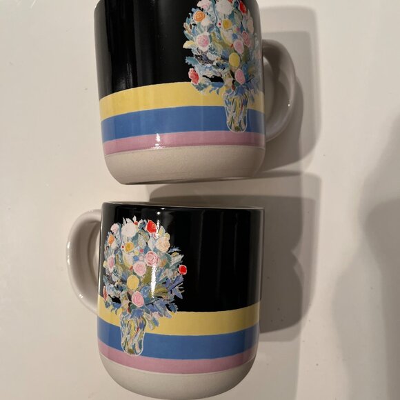 Mugs with Flowers (Set of 2 / new / by Artlifting) - Picture 2 of 15